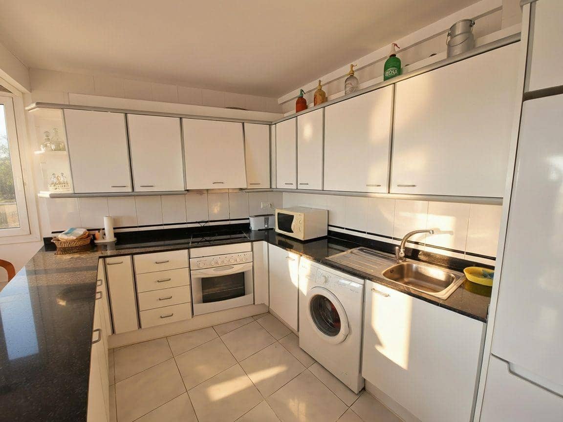 2 chambre Penthouse à vendre à Sant Carles de la Rapita avec piscine - 210 000 € (Ref: 10043065)