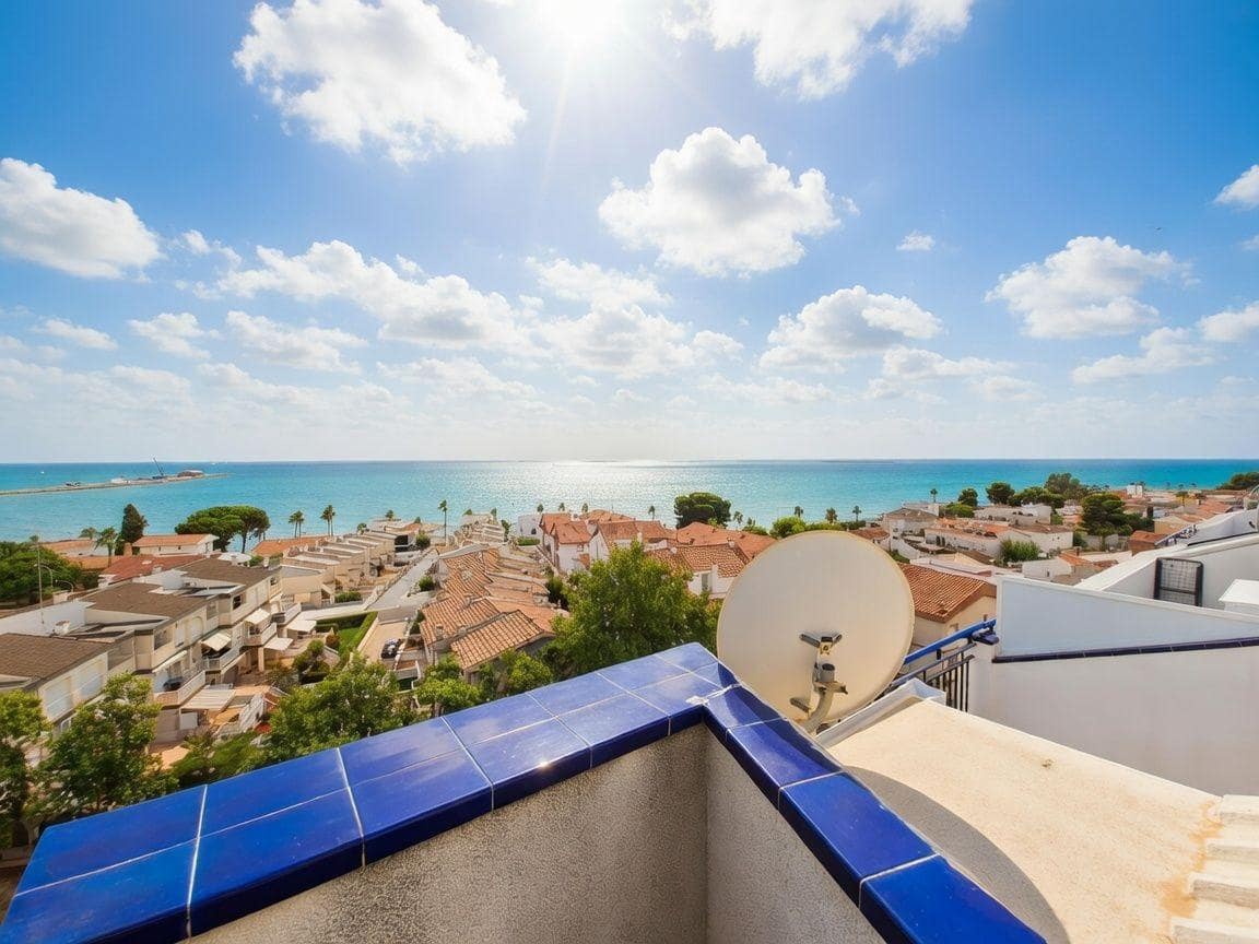 2 chambre Penthouse à vendre à Sant Carles de la Rapita avec piscine - 210 000 € (Ref: 10043065)