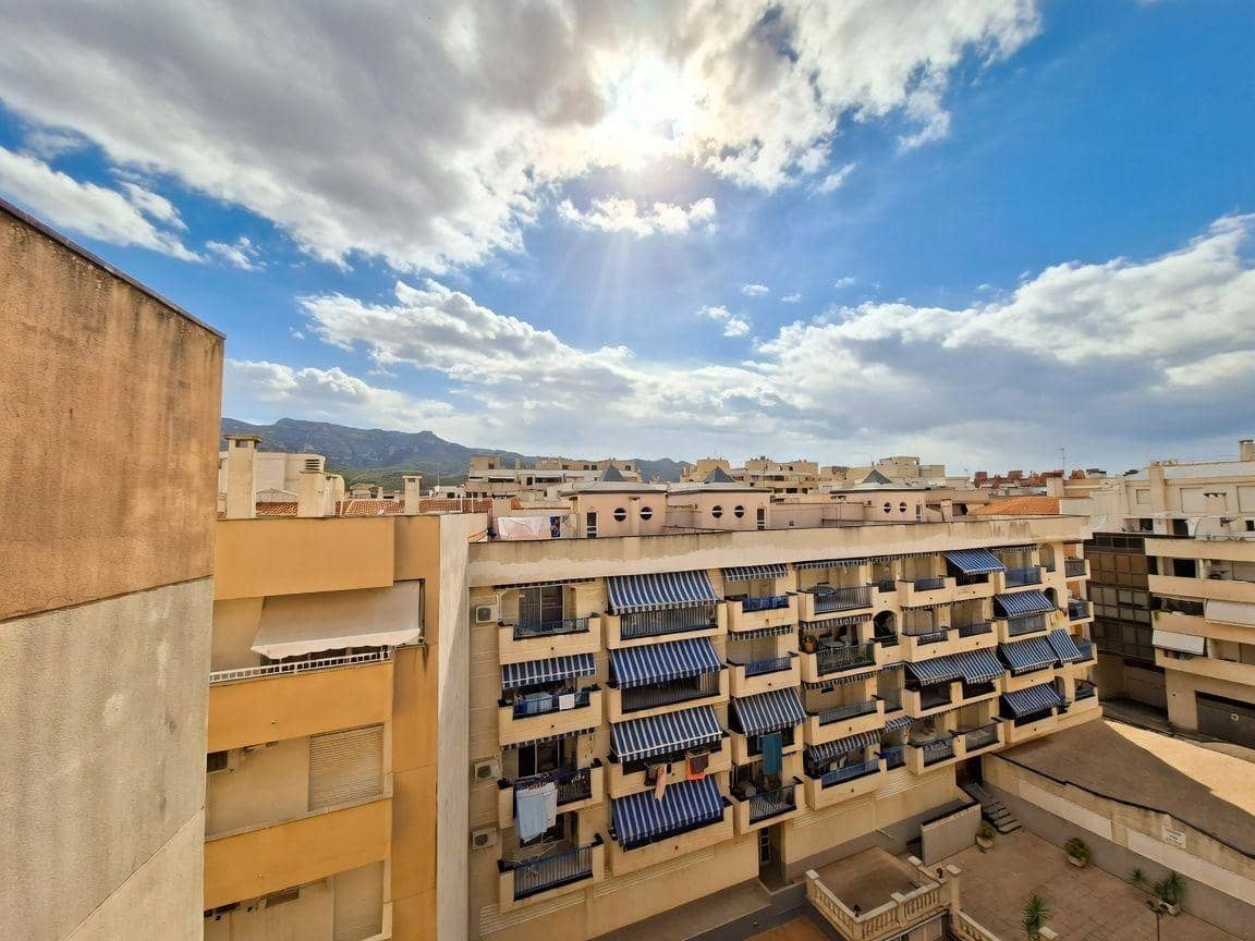 2 chambre Penthouse à vendre à Sant Carles de la Rapita avec piscine - 210 000 € (Ref: 10043065)
