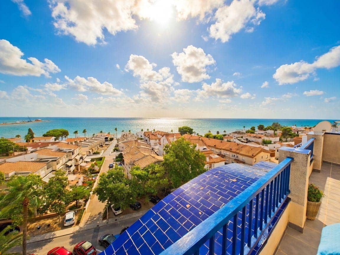 2 chambre Penthouse à vendre à Sant Carles de la Rapita avec piscine - 210 000 € (Ref: 10043065)