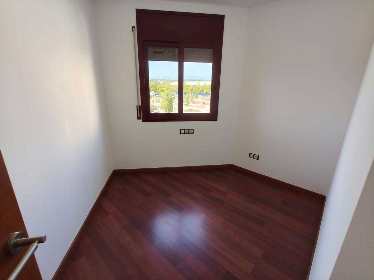 3 makuuhuone Asunto myytävänä paikassa Amposta - 120 000 € (Ref: 10047365)