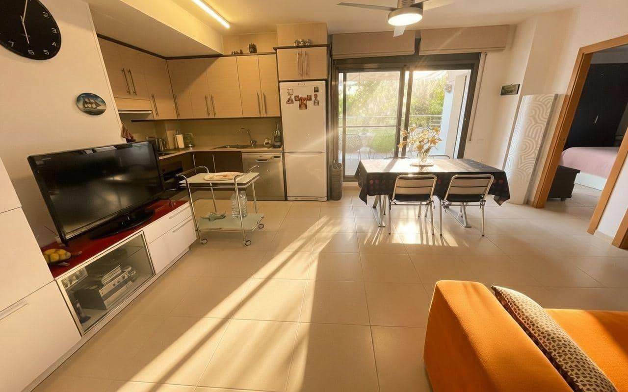 Ático de 3 habitaciones en Sant Carles de la Ràpita en venta con piscina garaje - 185.000 € (Ref: 10102666)