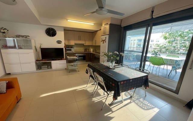 Ático de 3 habitaciones en Sant Carles de la Ràpita en venta con piscina garaje - 185.000 € (Ref: 10102666)