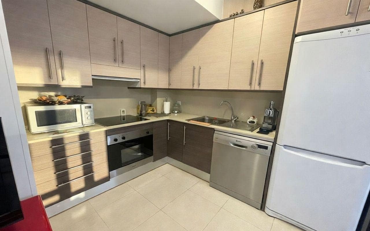 Ático de 3 habitaciones en Sant Carles de la Ràpita en venta con piscina garaje - 185.000 € (Ref: 10102666)