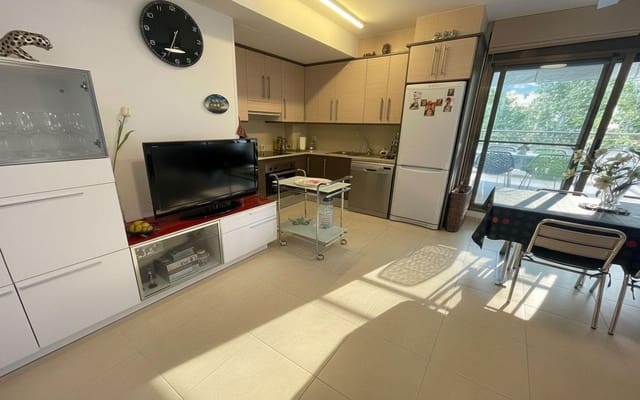 Ático de 3 habitaciones en Sant Carles de la Ràpita en venta con piscina garaje - 185.000 € (Ref: 10102666)