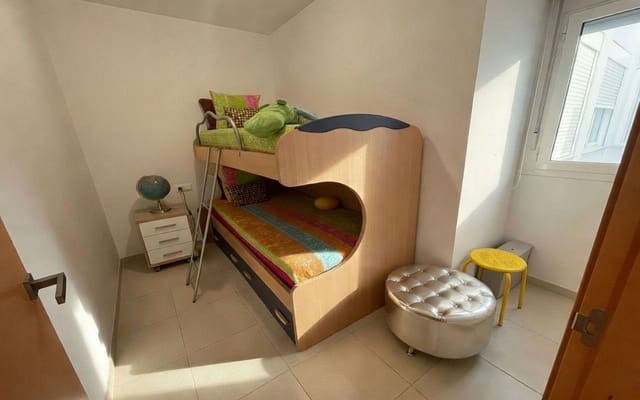Ático de 3 habitaciones en Sant Carles de la Ràpita en venta con piscina garaje - 185.000 € (Ref: 10102666)