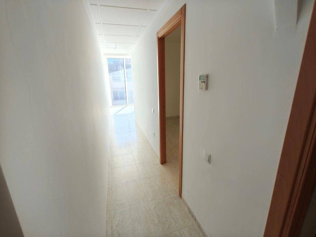 1 bedroom Apartment for sale in Sant Carles de la Rapita - € 115,000 (Ref: 10115917)