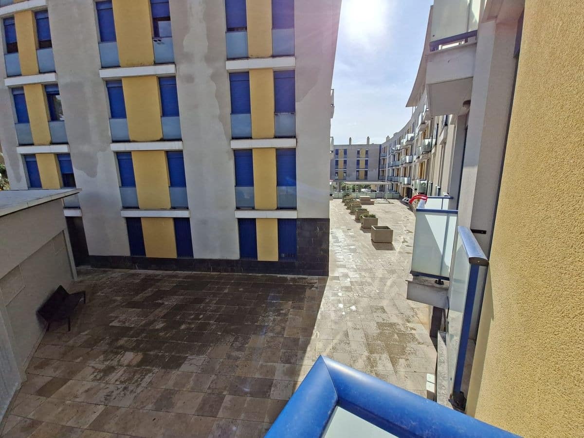 2 bedroom Apartment for sale in Sant Carles de la Rapita with garage - € 130,000 (Ref: 10129548)