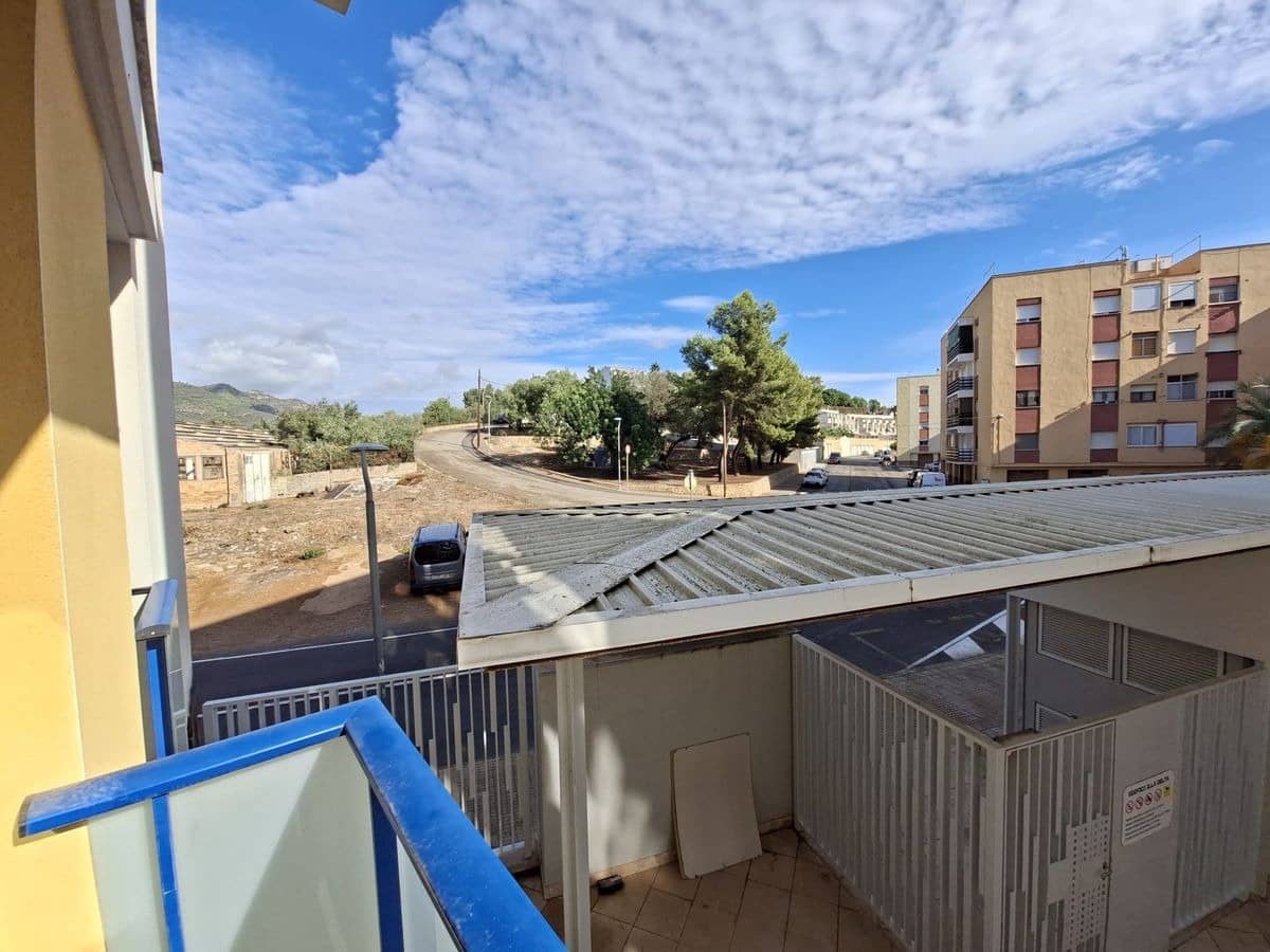 2 bedroom Apartment for sale in Sant Carles de la Rapita with garage - € 130,000 (Ref: 10129548)