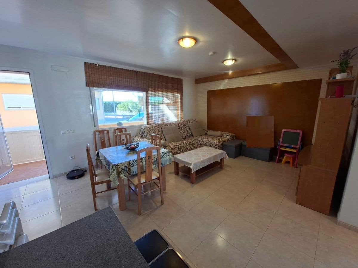 2 soverom Leilighet til salgs i Sant Jaume d'Enveja med svømmebasseng garasje - € 120 000 (Ref: 10157691)