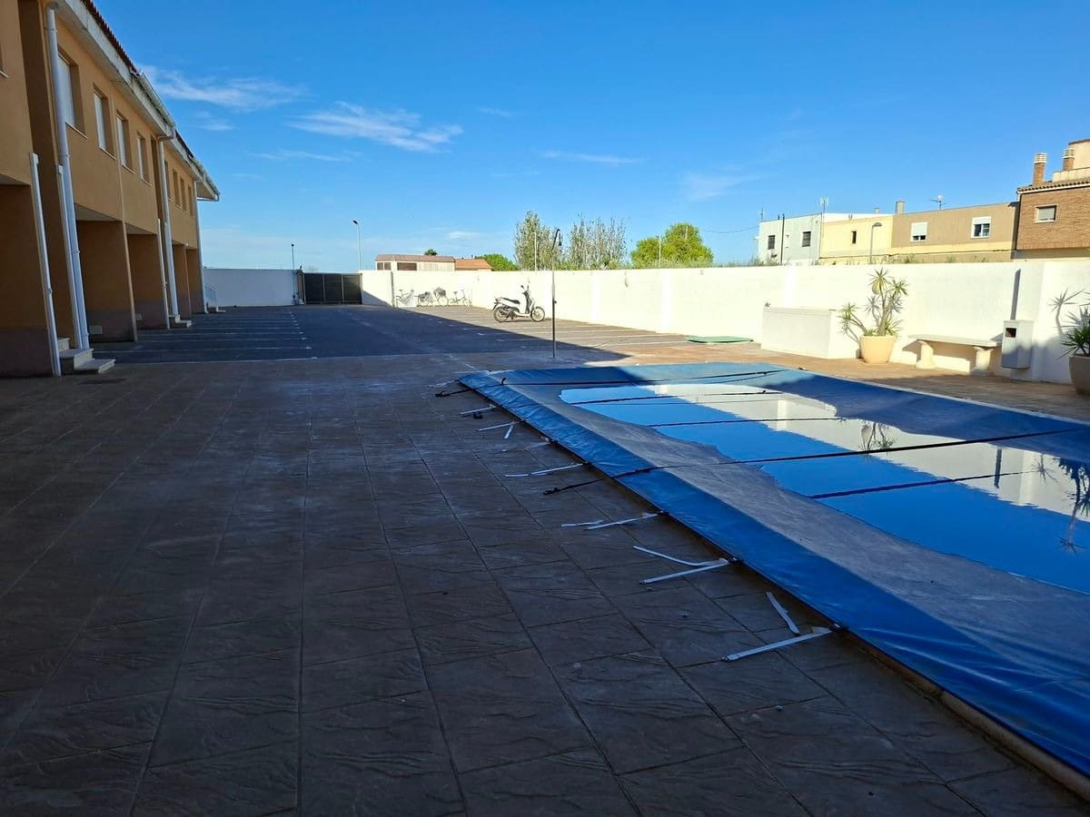 2 soverom Leilighet til salgs i Sant Jaume d'Enveja med svømmebasseng garasje - € 120 000 (Ref: 10157691)