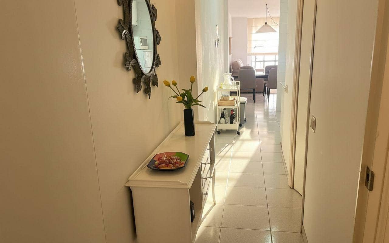 1 bedroom Apartment for sale in Sant Carles de la Rapita with garage - € 95,000 (Ref: 10161543)