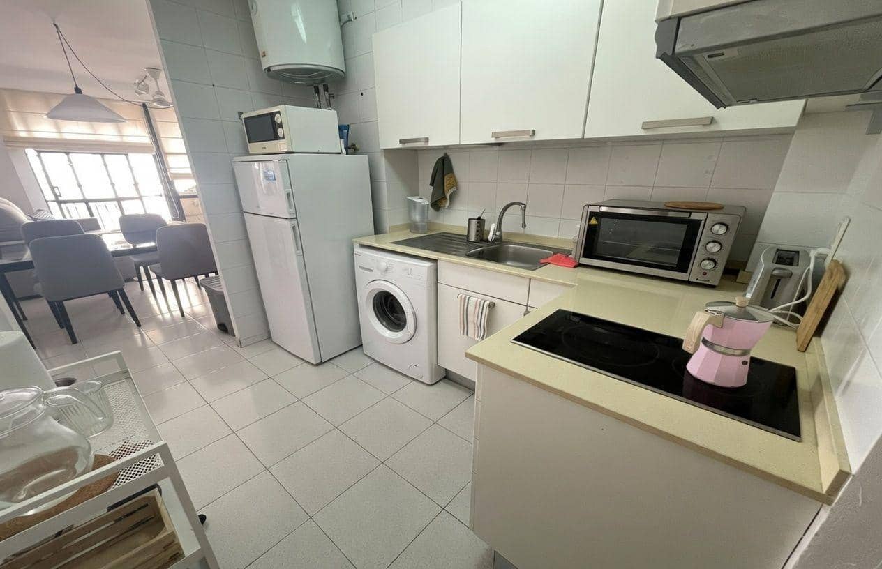 1 bedroom Apartment for sale in Sant Carles de la Rapita with garage - € 95,000 (Ref: 10161543)