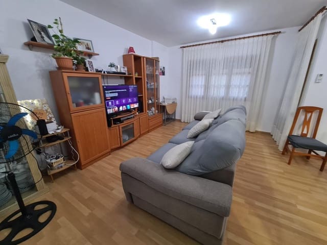 3 slaapkamer Appartement te koop in El Raval de Crist, Roquetes met garage - € 165.000 (Ref: 10173997)