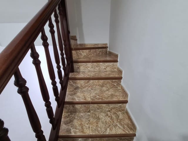 3 slaapkamer Appartement te koop in El Raval de Crist, Roquetes met garage - € 165.000 (Ref: 10173997)