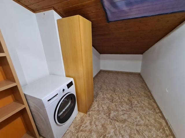 3 bedroom Apartment for sale in El Raval de Crist, Roquetes with garage - € 165,000 (Ref: 10173997)