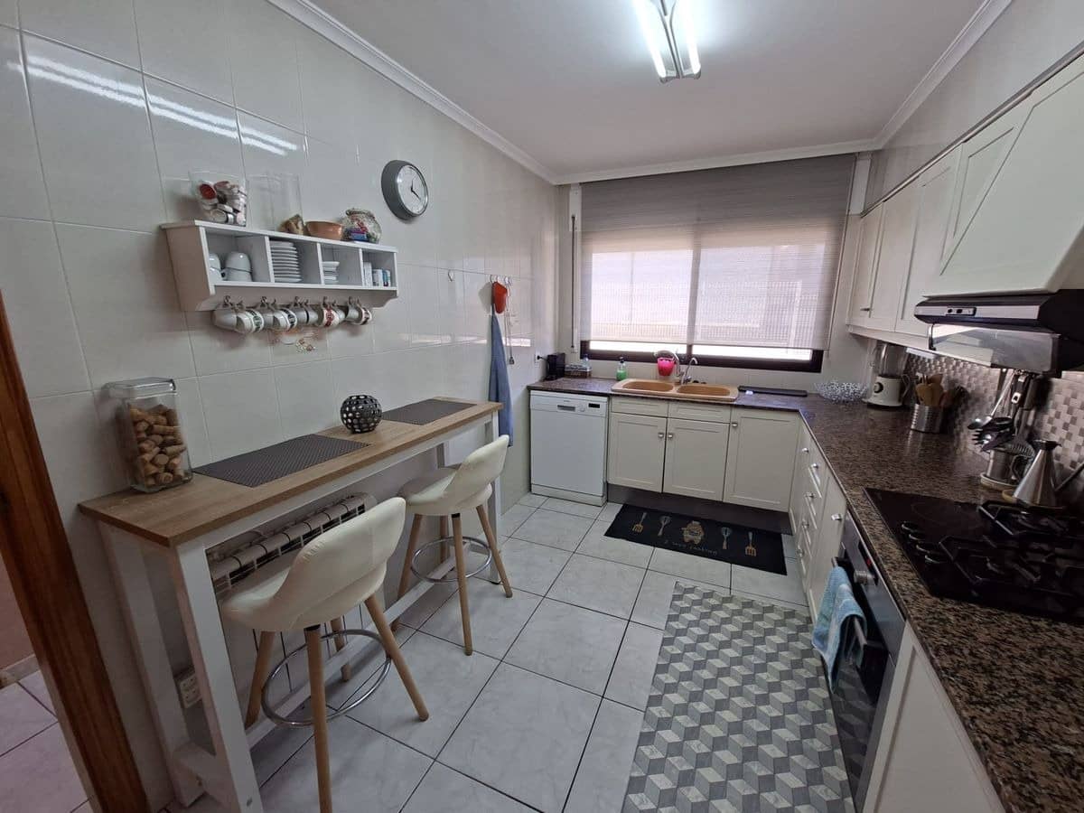 4 slaapkamer Rijtjeshuis te koop in Alcanar met zwembad garage - € 395.000 (Ref: 10187136)