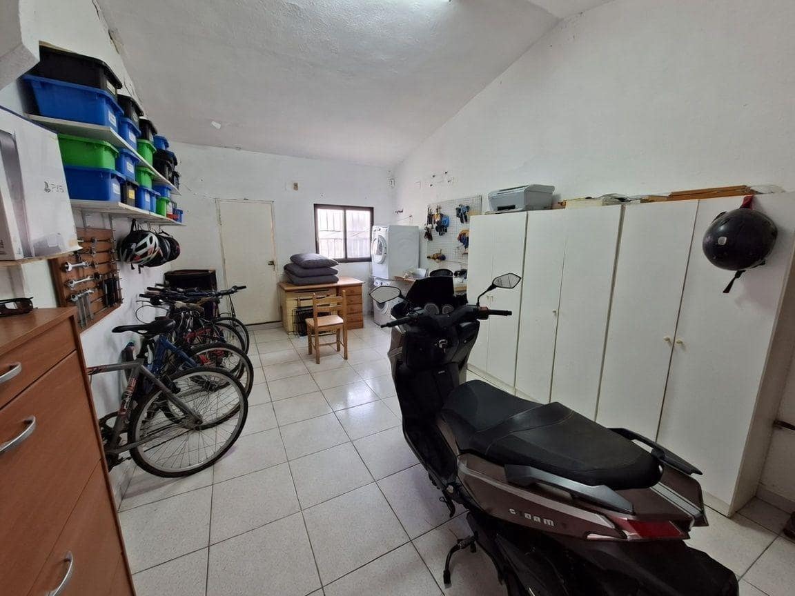 4 slaapkamer Rijtjeshuis te koop in Alcanar met zwembad garage - € 395.000 (Ref: 10187136)