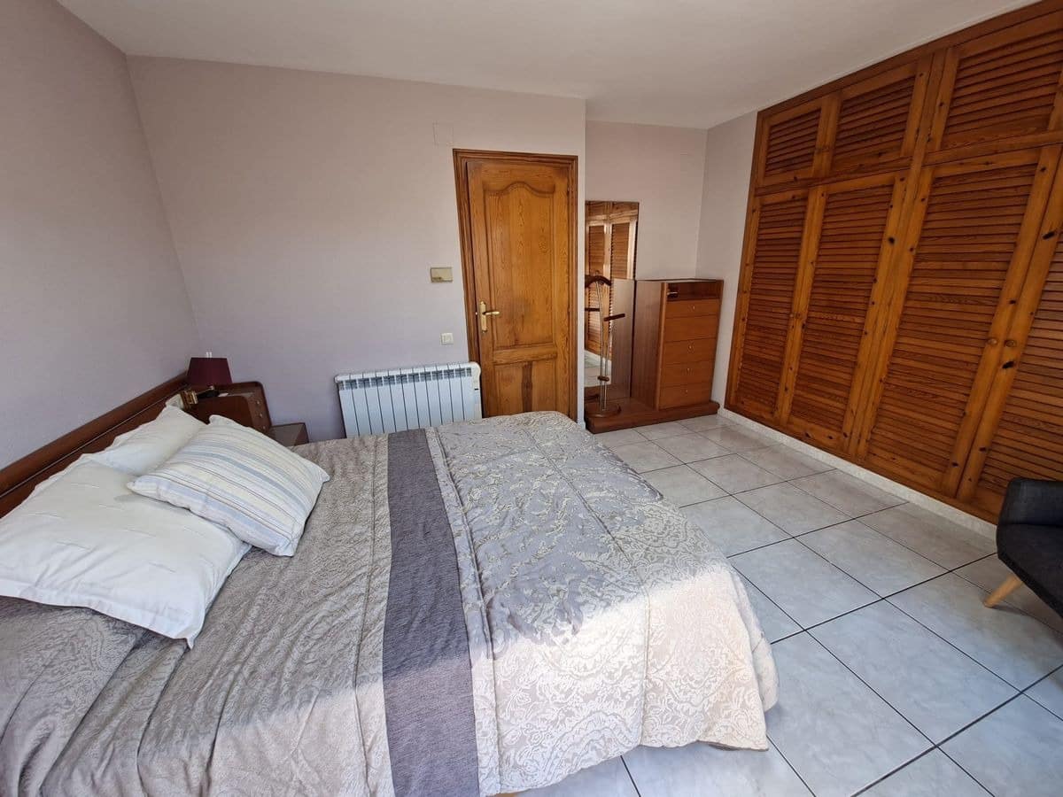 4 slaapkamer Rijtjeshuis te koop in Alcanar met zwembad garage - € 395.000 (Ref: 10187136)