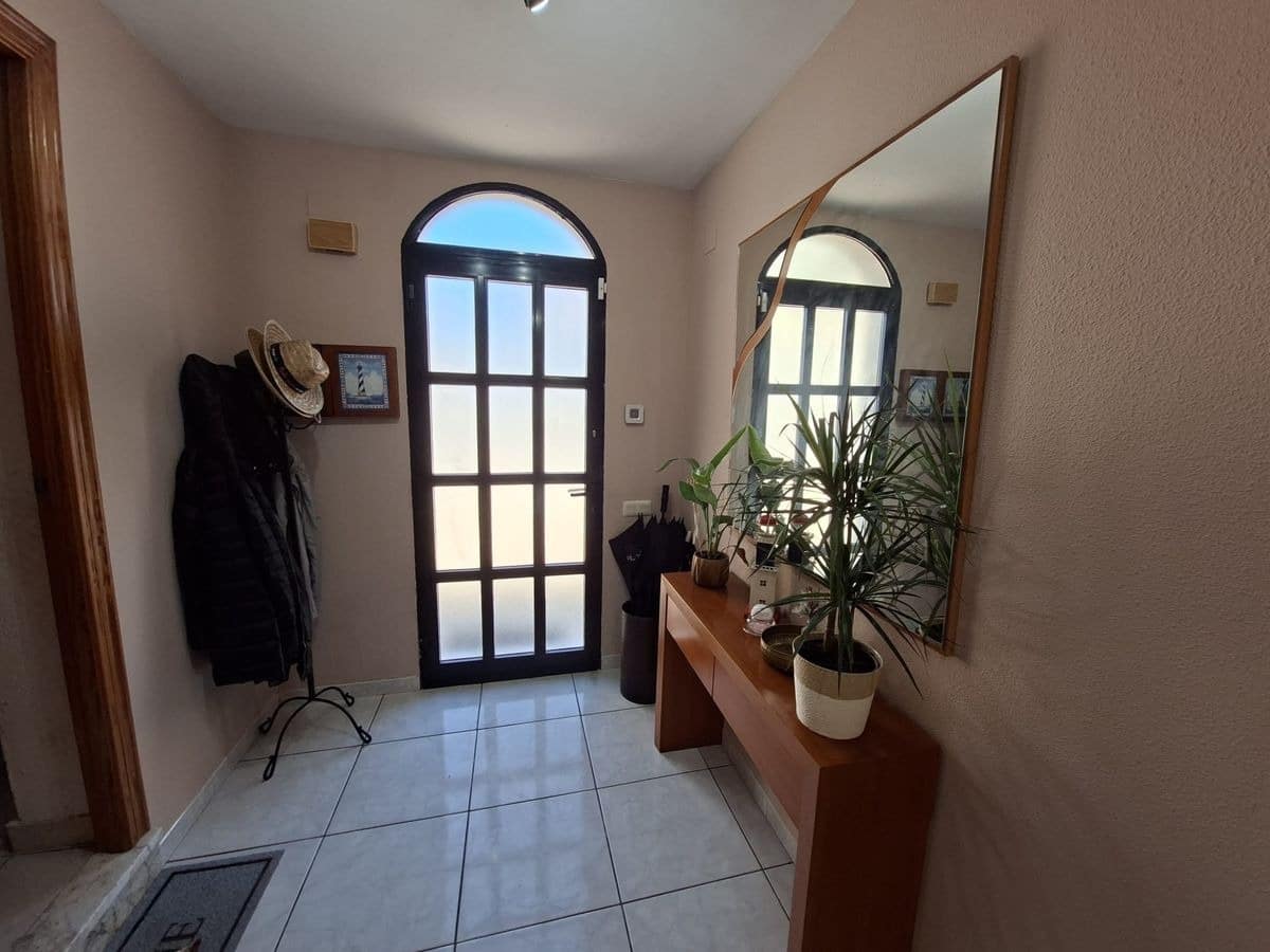 4 slaapkamer Rijtjeshuis te koop in Alcanar met zwembad garage - € 395.000 (Ref: 10187136)
