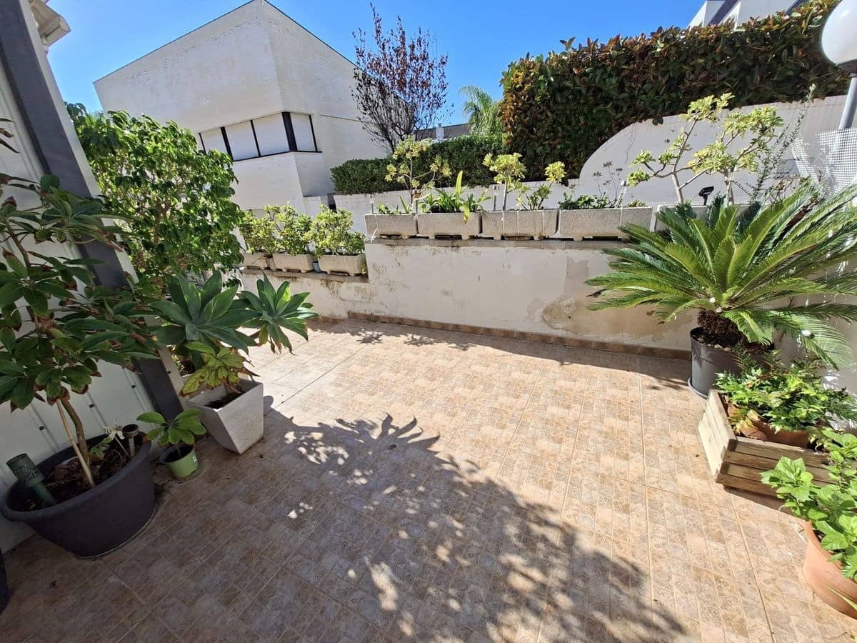 4 slaapkamer Rijtjeshuis te koop in Alcanar met zwembad garage - € 395.000 (Ref: 10187136)