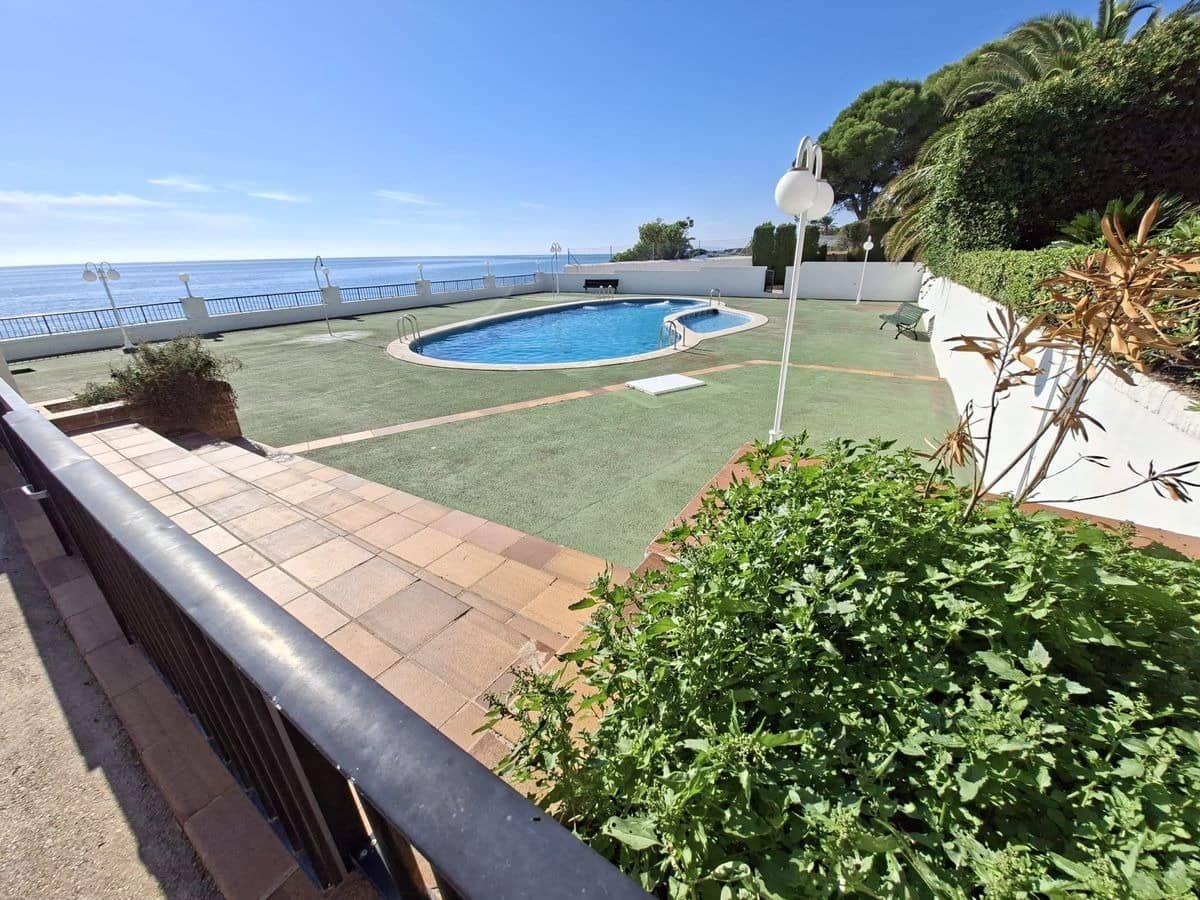 4 slaapkamer Rijtjeshuis te koop in Alcanar met zwembad garage - € 395.000 (Ref: 10187136)