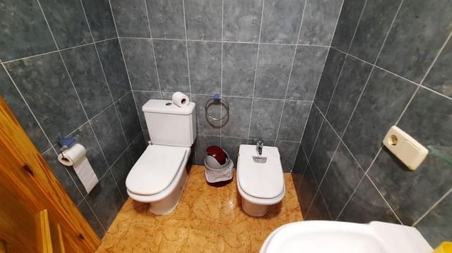 3 soverom Villa til salgs i Deltebre med svømmebasseng garasje - € 257 900 (Ref: 3113712)