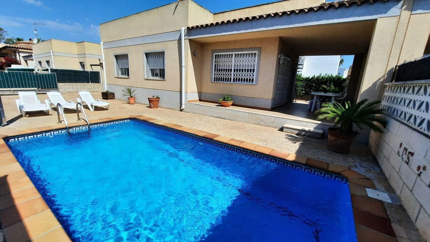 3 bedroom Villa for sale in Deltebre with pool garage - € 257,900 (Ref: 3113712)