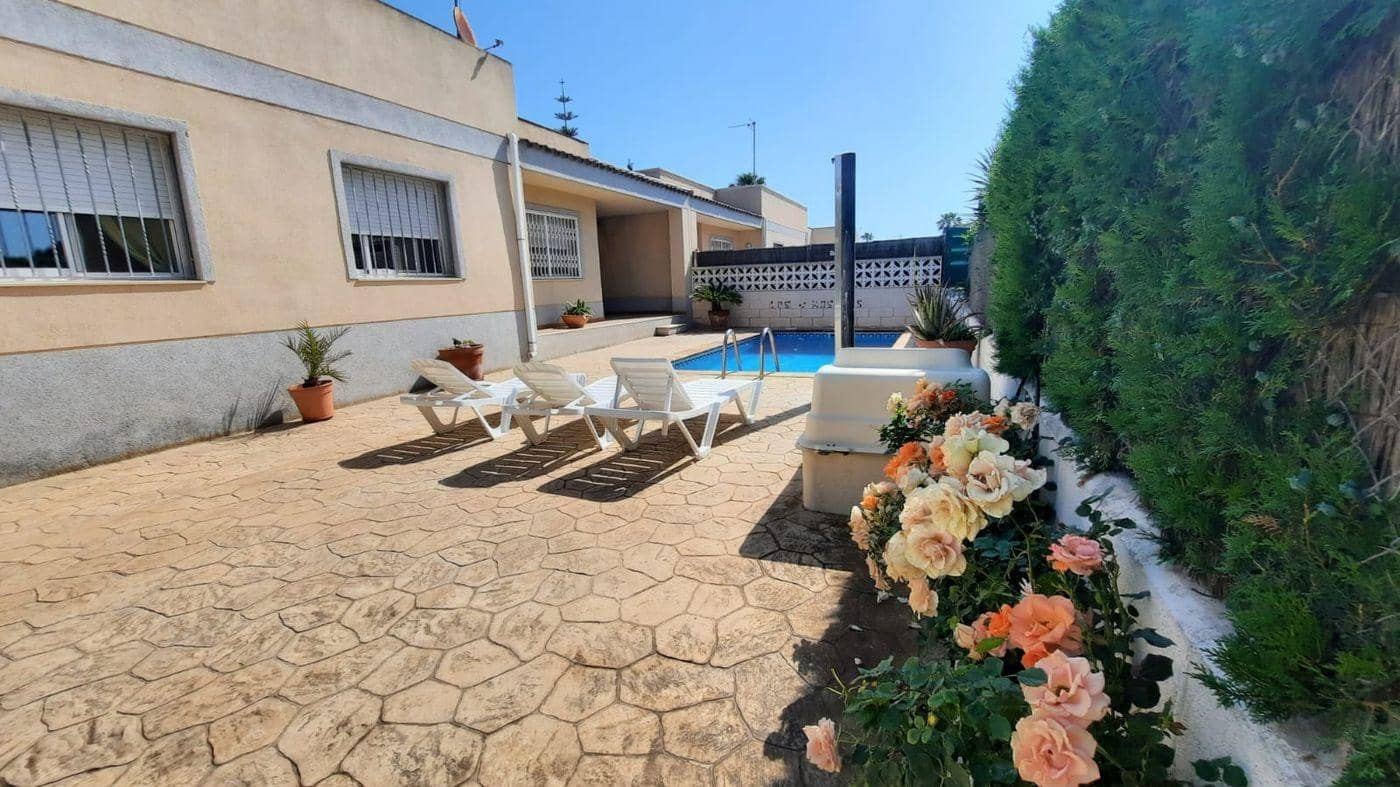 3 bedroom Villa for sale in Deltebre with pool garage - € 257,900 (Ref: 3113712)