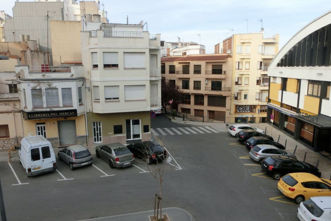 4 bedroom Flat for sale in Sant Carles de la Rapita - € 158,000 (Ref: 3821372)