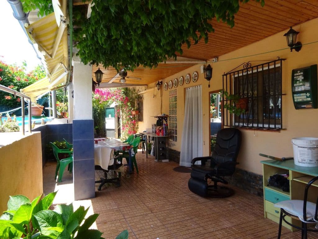 3 soverom Finca/Herregård til salgs i Les Cases d'Alcanar med svømmebasseng garasje - € 180 000 (Ref: 3911630)