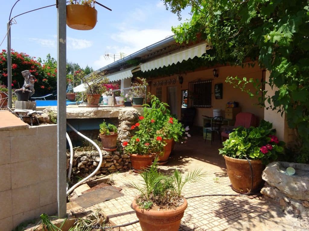 3 soverom Finca/Herregård til salgs i Les Cases d'Alcanar med svømmebasseng garasje - € 180 000 (Ref: 3911630)