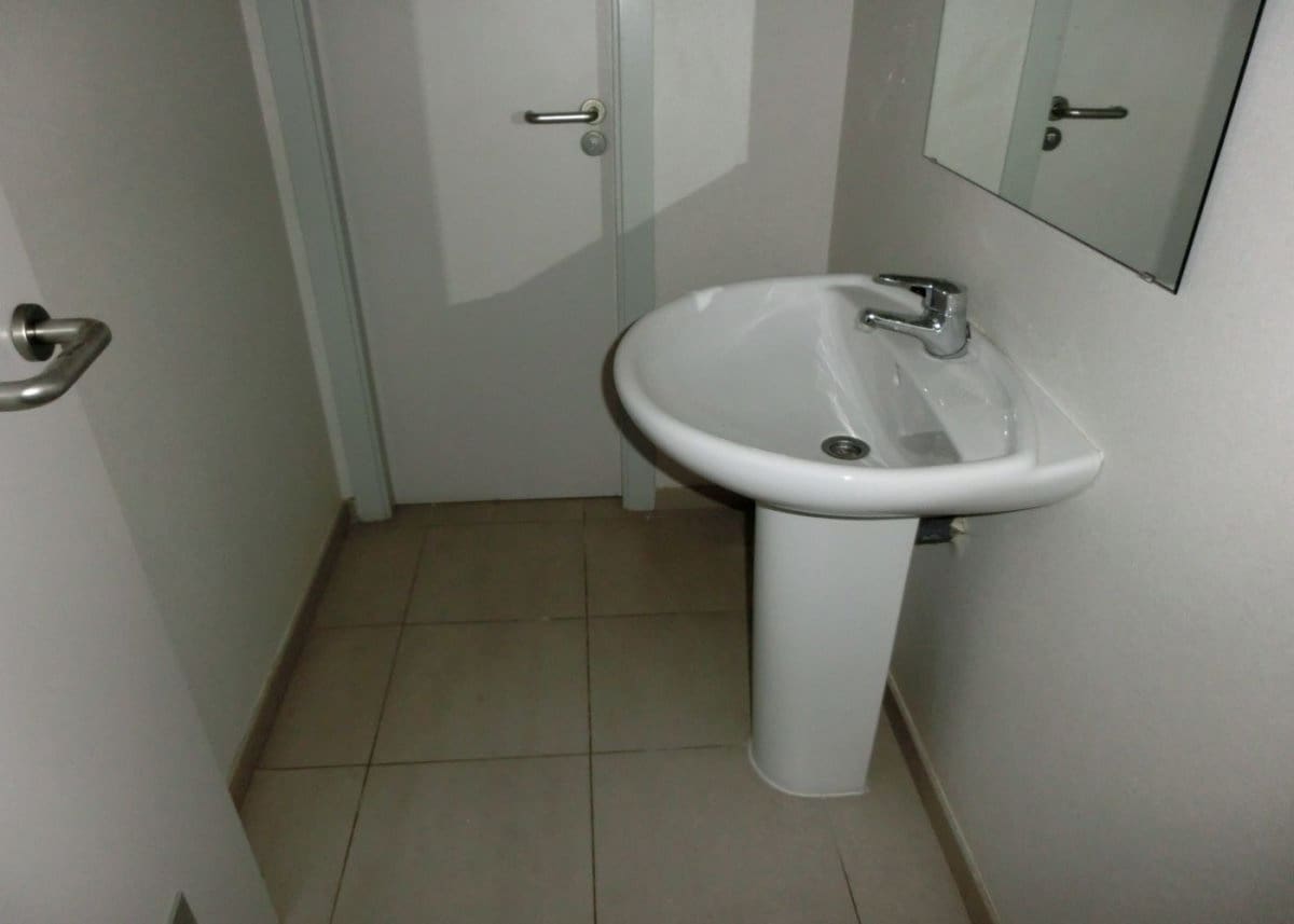 Kaupallinen vuokrattavana paikassa Ulldecona - 650 € (Ref: 3999424)