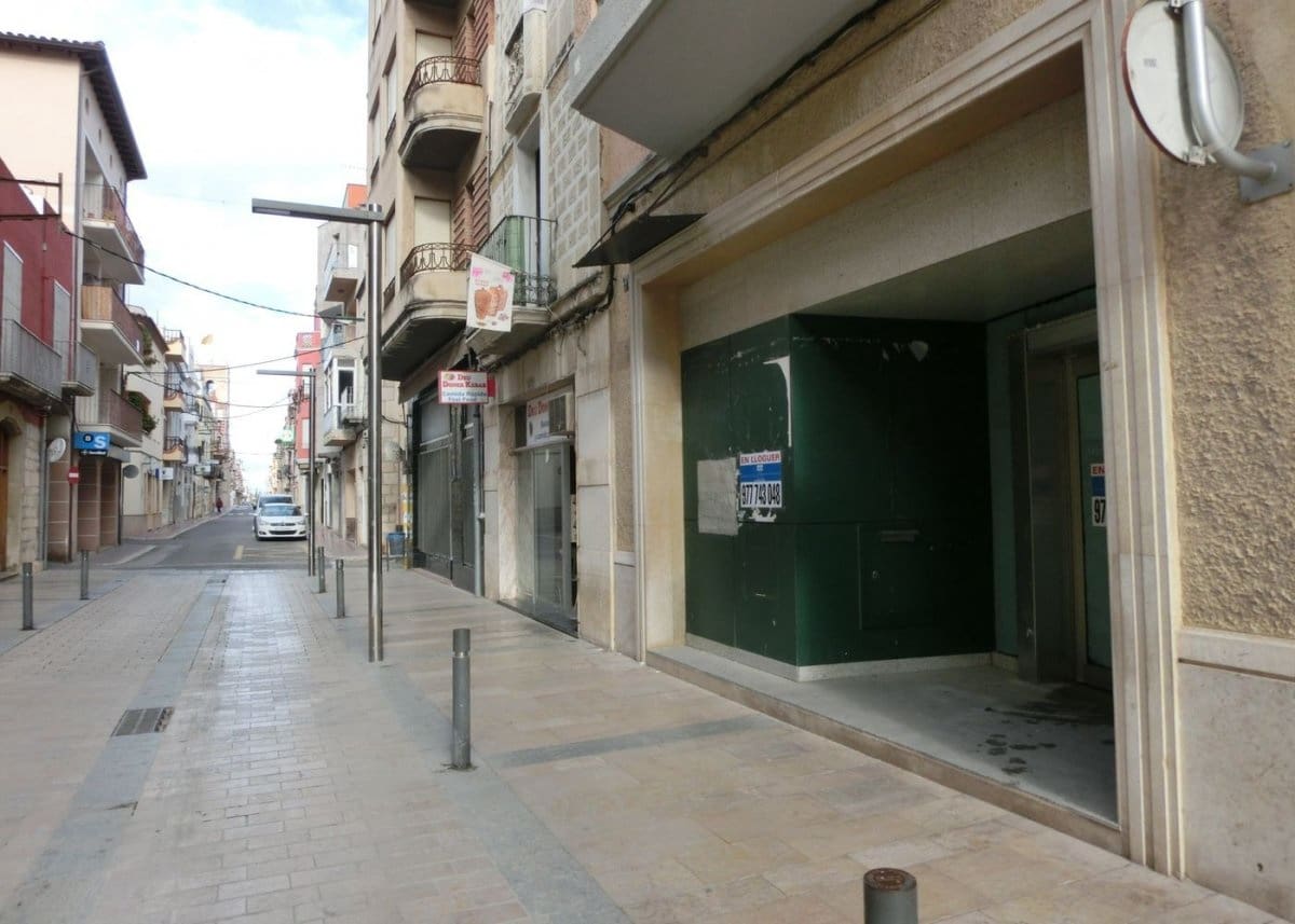 Kaupallinen vuokrattavana paikassa Ulldecona - 650 € (Ref: 3999424)