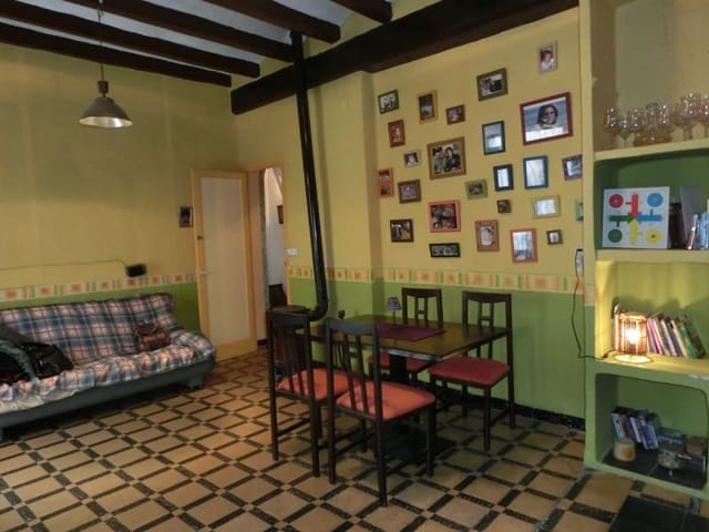 4 bedroom Finca/Country House for sale in Alcanar - € 92,000 (Ref: 4531752)