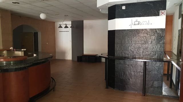 Kommersiell til salgs i Sant Carles de la Ràpita - € 55 000 (Ref: 6168923)