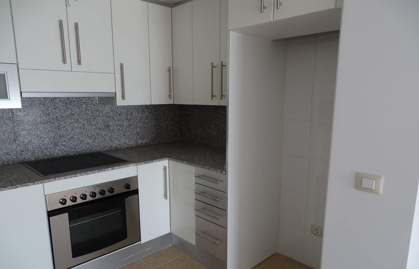 2 bedroom Apartment for sale in Sant Carles de la Rapita - € 124,000 (Ref: 6169149)