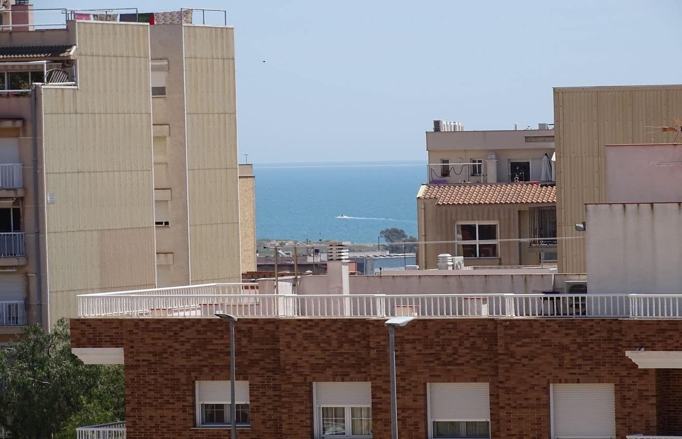 2 bedroom Apartment for sale in Sant Carles de la Rapita - € 124,000 (Ref: 6169149)