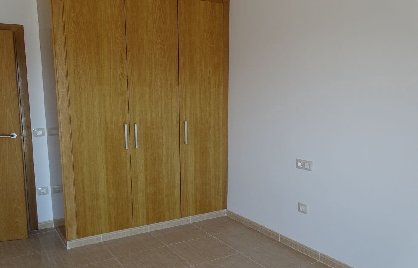 2 bedroom Apartment for sale in Sant Carles de la Rapita - € 124,000 (Ref: 6169149)