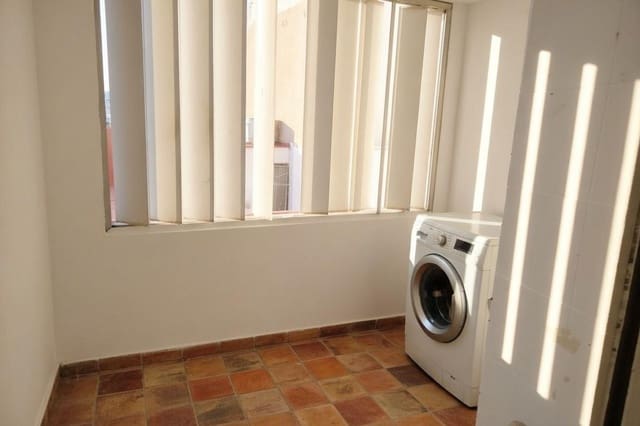 4 soveværelse Lejlighed til salg i Sant Carles de la Ràpita - € 110.000 (Ref: 6523345)