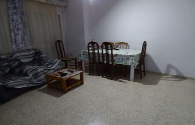4 soveværelse Lejlighed til salg i Sant Carles de la Ràpita - € 110.000 (Ref: 6523345)