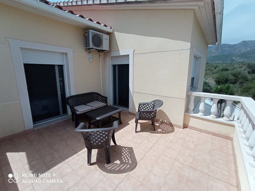 5 soverom Villa til salgs i Alcanar med svømmebasseng garasje - € 435 000 (Ref: 6606901)