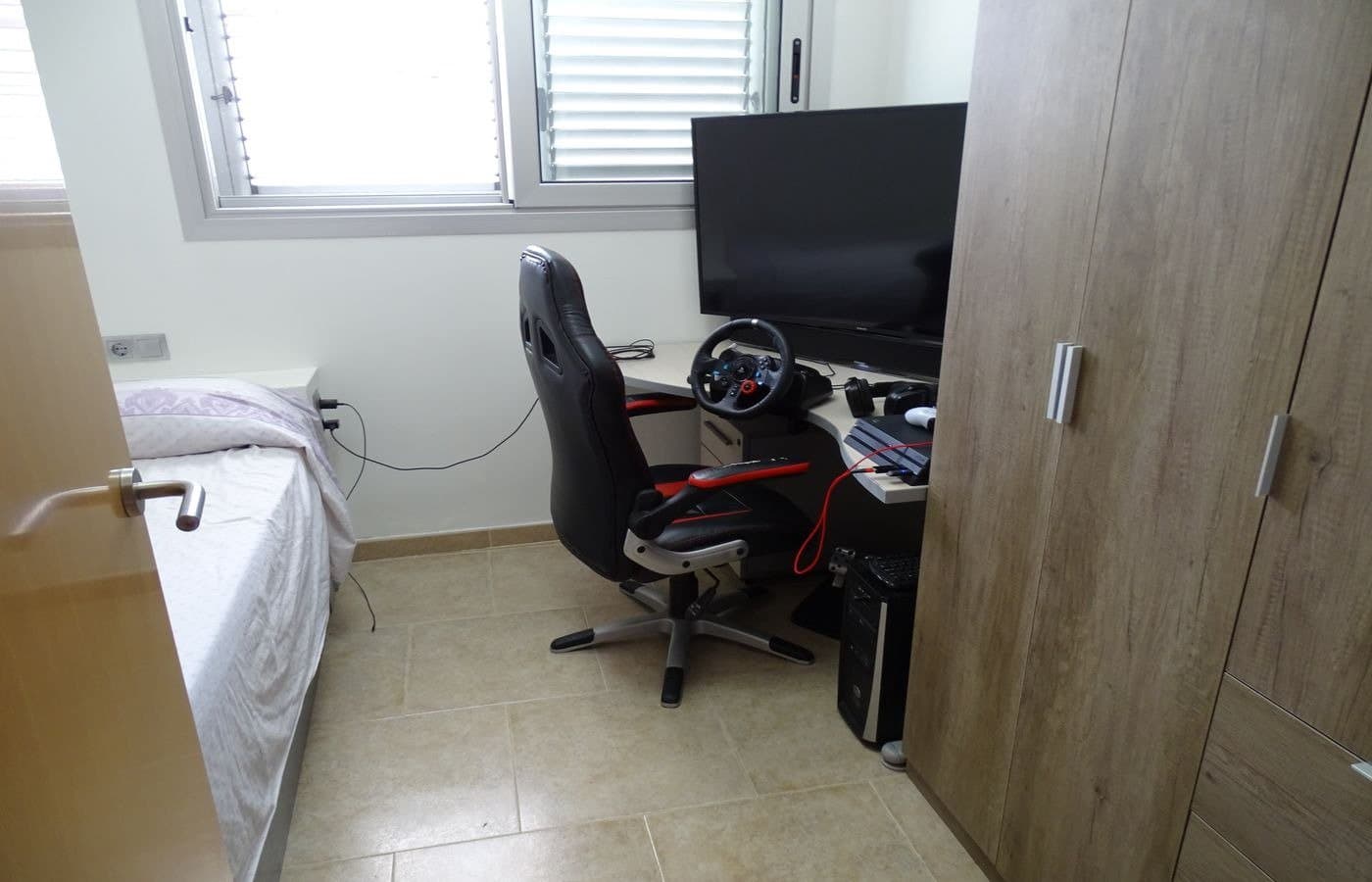 2 bedroom Apartment for sale in Sant Carles de la Rapita - € 131,250 (Ref: 6860163)