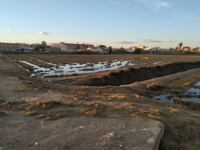 Finca/Country House for sale in Sant Jaume d'Enveja - € 106,000 (Ref: 7110897)