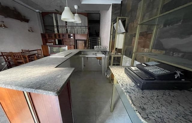 Erhverv til salg i Sant Carles de la Ràpita - € 95.400 (Ref: 7289887)