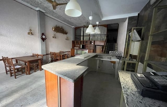 Erhverv til salg i Sant Carles de la Ràpita - € 95.400 (Ref: 7289887)