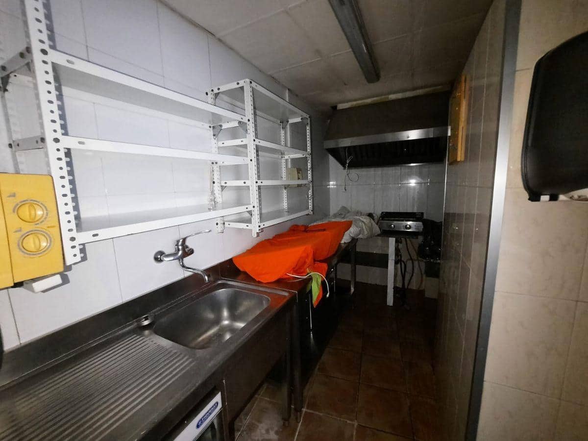 Kommersiell til salgs i Sant Carles de la Rapita - € 75 000 (Ref: 7625458)