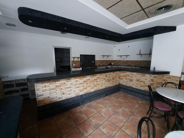 Kommersiell til salgs i Sant Carles de la Ràpita - € 75 000 (Ref: 7625458)
