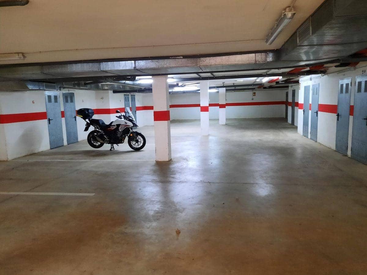 3 bedroom Apartment for sale in Alcanar with pool - € 120,000 (Ref: 7677491)