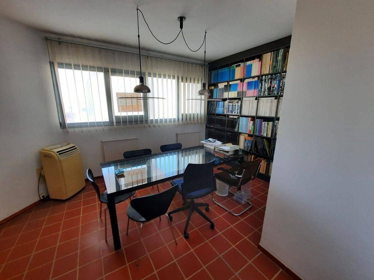 Commercial for sale in Amposta - € 65,000 (Ref: 7712612)